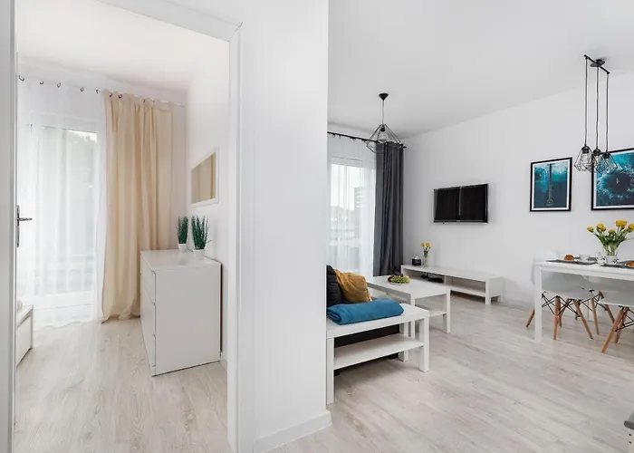 Bursztynowa Przystan دجيفنوفيك